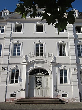 erbprinzenpalais,宫廷广场,了