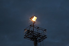 聚光燈,黃色的光,夜