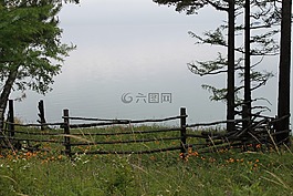 貝加爾湖,夏季貝加爾湖,貝加爾湖的岸邊