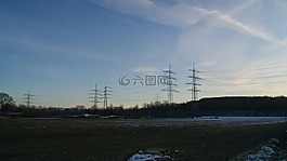 电杆,电源线,固定电话