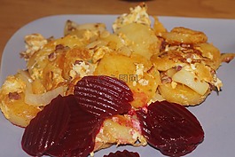 炸土豆,红菜头,吃