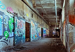 丟失的地方,客房,離開