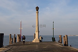 燈塔,湖,天空