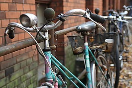 老,自行車(chē),釀酒