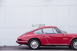 車,那輛舊車,紅色