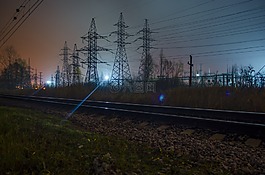 導軌,鐵路,電力