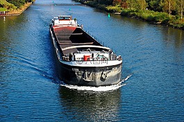 货机,frachtschiff,通道