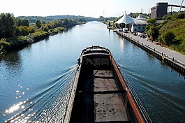 frachtschiff,货机,通道