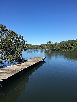 riverview,蓝色的天空,码头