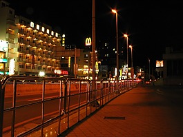 臺(tái)灣,夜,路