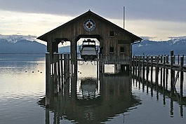 水,引導(dǎo),救援