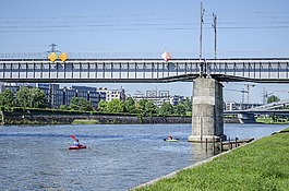 河,橋,水