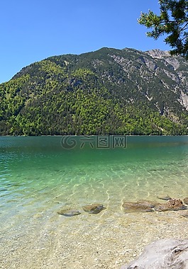 achensee,清澈的水,山