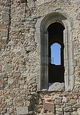 bzovík,修道院,力量