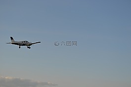 云,飛機(jī),飛行
