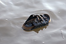水,河,鞋