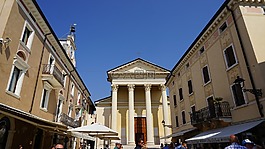 bardolino,加爾達(dá),架構(gòu)