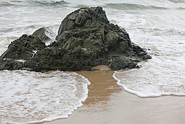 石,水,沙
