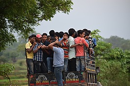 乘客,奧里薩邦,旅行