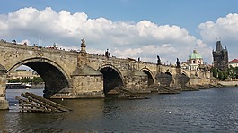 布拉格,橋,里程碑