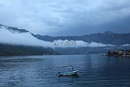 海,早晨,云