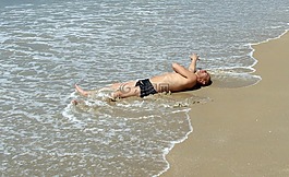放寬,男子,海灘