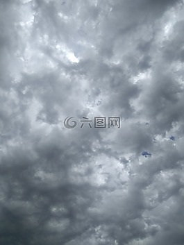 云,雷暴,心情