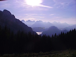 特格尔贝里,高山,山