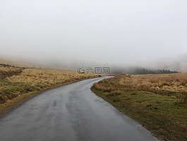 有霧,巷道,濕