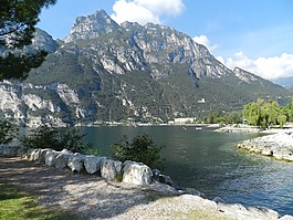 湖,山,銀行