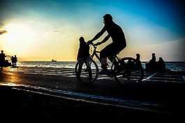 b,自行車,海