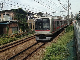 電動火車,東橫,鉛車輛