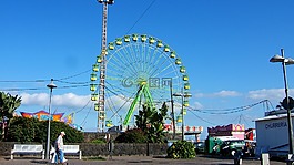 公平,小木屋,戽水車