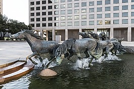 mustangs,雕塑,喷泉