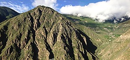 大山,藍(lán)天,白云