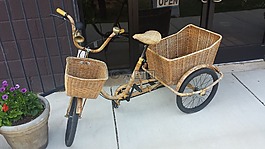 三轮车,自行车,篮