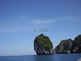 海,巖,天空