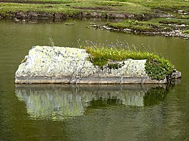 湖,巖,estany 端口