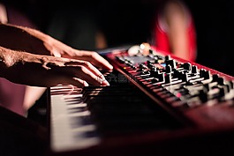 手,鍵盤,音樂