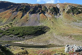 山,一个古老的火山,岭