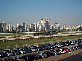 賽馬,圣保羅的天際線,停車場(chǎng)
