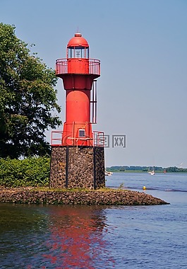 燈塔,易北河,河