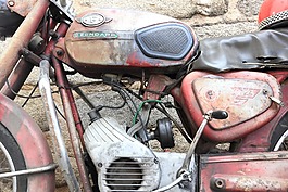葡萄牙,埃武拉,助力車