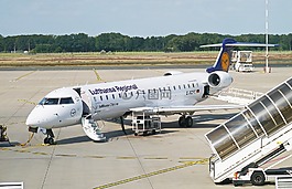 漢莎航空公司的區域,城捷航空,清關