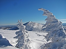 山,冬季,线索