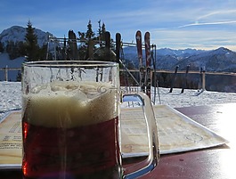 啤酒,滑雪,滑雪度假