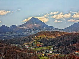 donacka山,里程碑,景觀