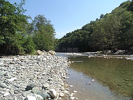 阿布哈兹,卡马纳,河