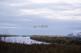河,秋季,喝
