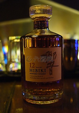日本威士忌,響,酒館